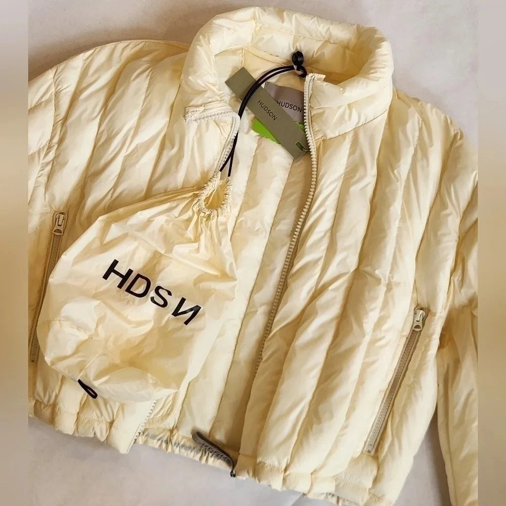 NWT || HUDSON || light puffer